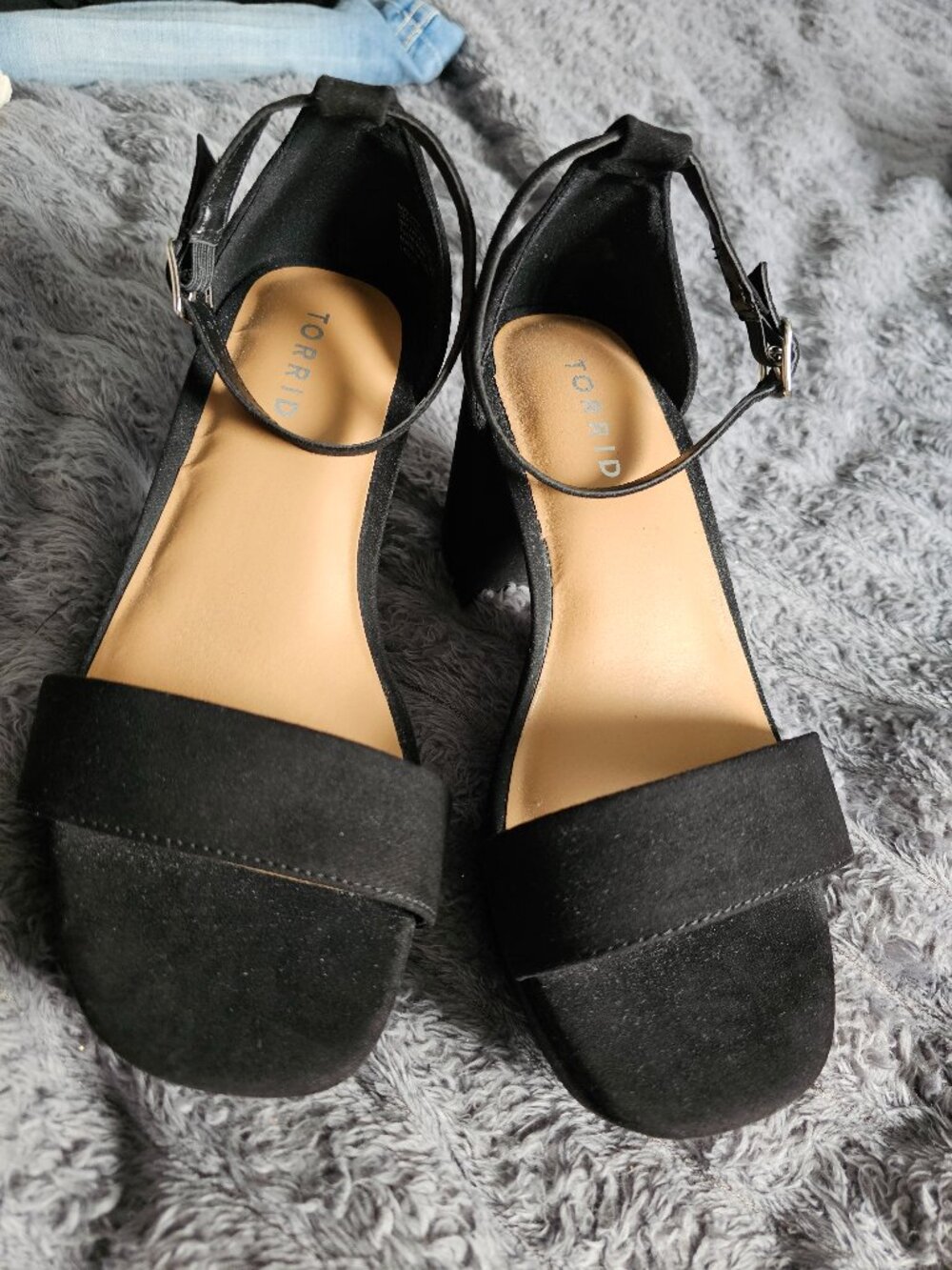 Torrid Black Strappy Chunky Heel Sandals 7W